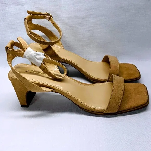 Ankis Women's Tan Suede Square Toe Ankle Strap Block Heel Sandals Size 9 - Picture 4 of 13